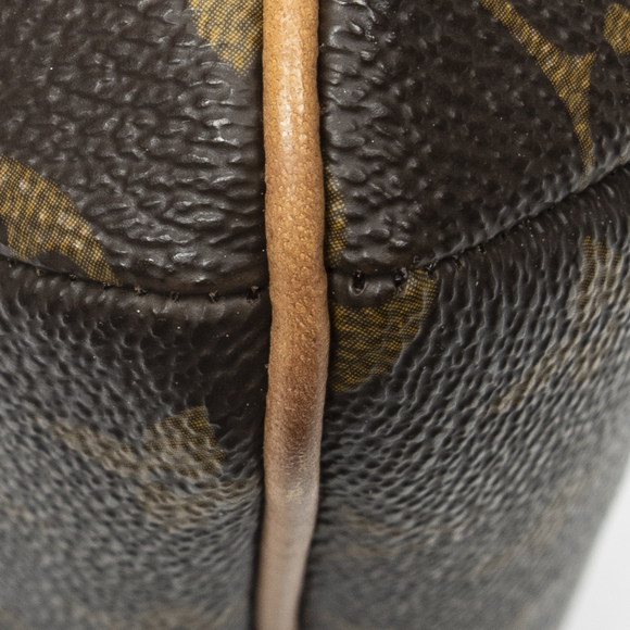 Louis Vuitton Musette Tango - Picture 8 of 10